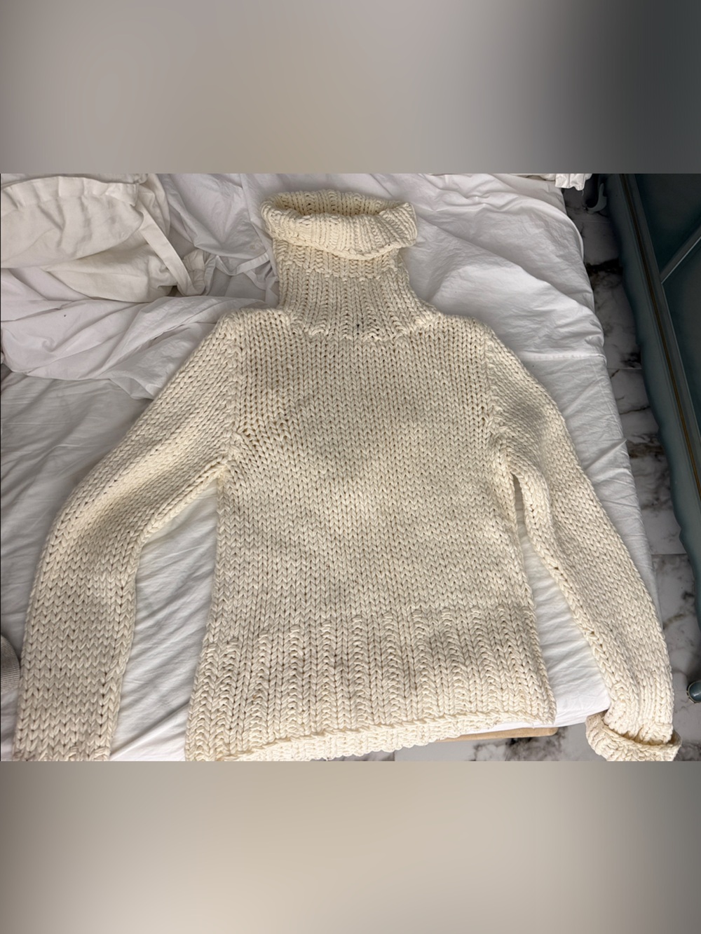 The Limited Cream Turtleneck Chunky Knit Sweater